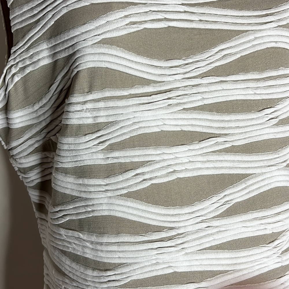 Franklyman design USA cream white stretch dress - Picture 2 of 9